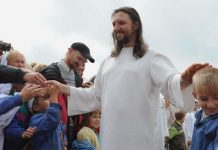 Rosjanin twierdzi, że jest Jezusem Chrystusem, lecz żyje jak muzułmanin