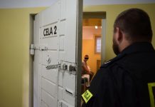 17-latek zabił ojca w obronie matki. Grozi mu 25 lat więzienia