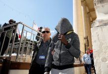 MALTA: Trzej nastoletni migranci porwali statek