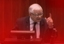 Kaczyński będzie wściekły! Andrzej Duda dołączył do licytacji na WOŚP. Wiadomo, co wystawił Jarosław Kaczyński