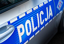 Tyle zarabia policja w Polsce. Zobacz zarobki policjantów Policja pijany karetka