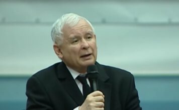 Atak na samochód Jarosława Kaczyńskiego. Sprawą zajmie się sąd Jarosław Kaczyński